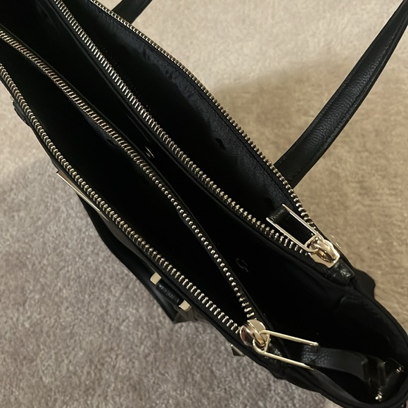 Kate Spade purse - Picture 10 of 17